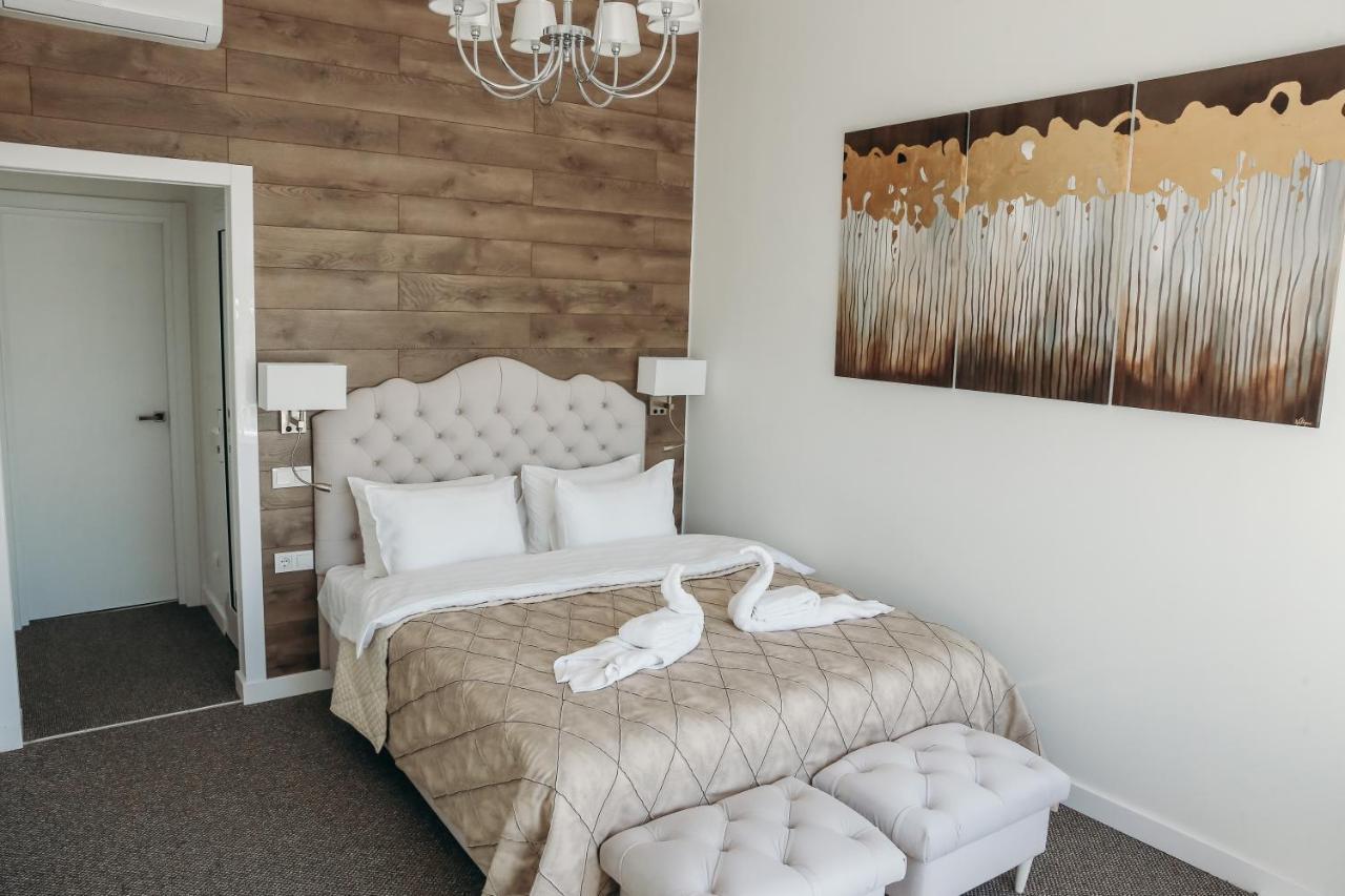 7 Boutique Hotel Ustʼ-Kamenogorsk Εξωτερικό φωτογραφία