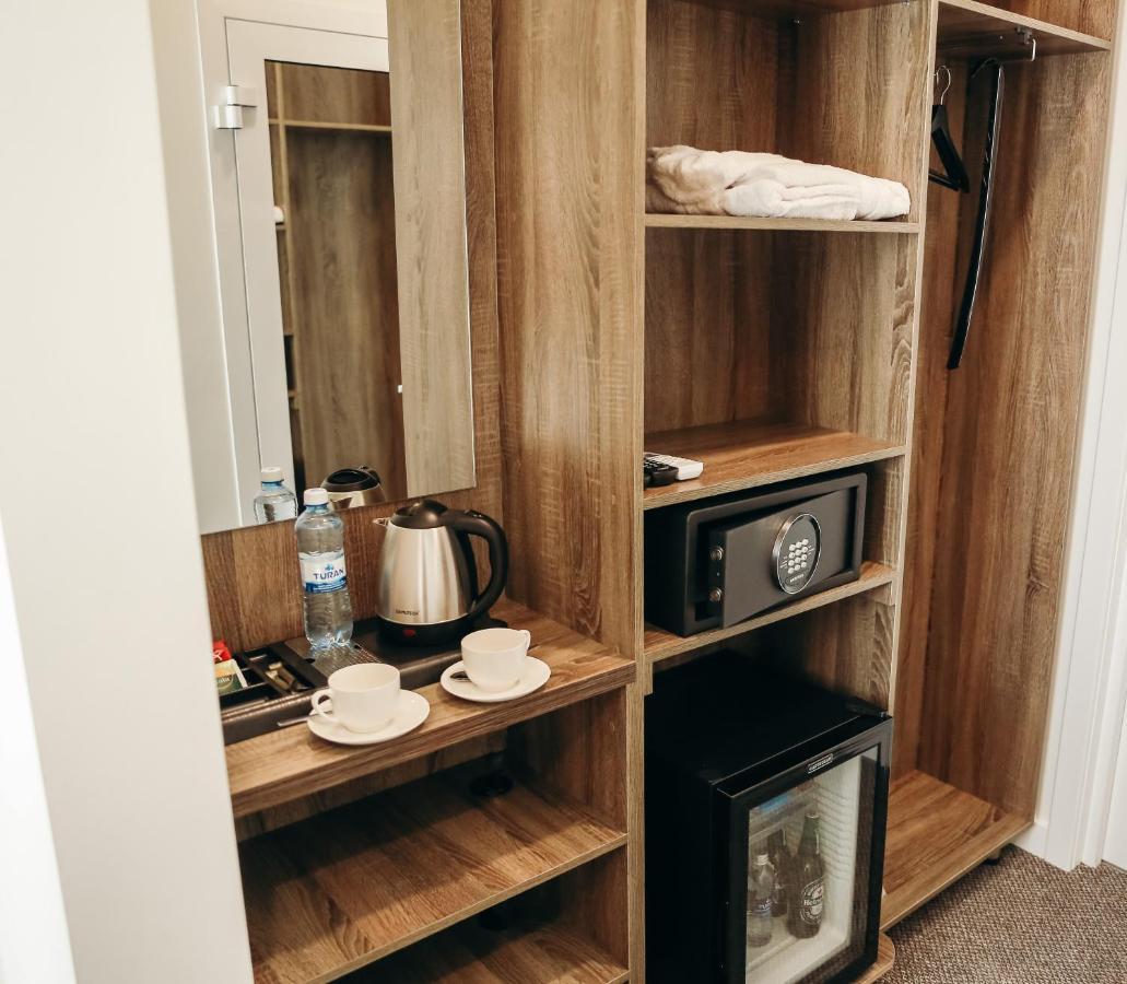 7 Boutique Hotel Ustʼ-Kamenogorsk Εξωτερικό φωτογραφία