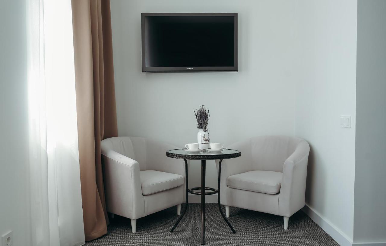 7 Boutique Hotel Ustʼ-Kamenogorsk Εξωτερικό φωτογραφία
